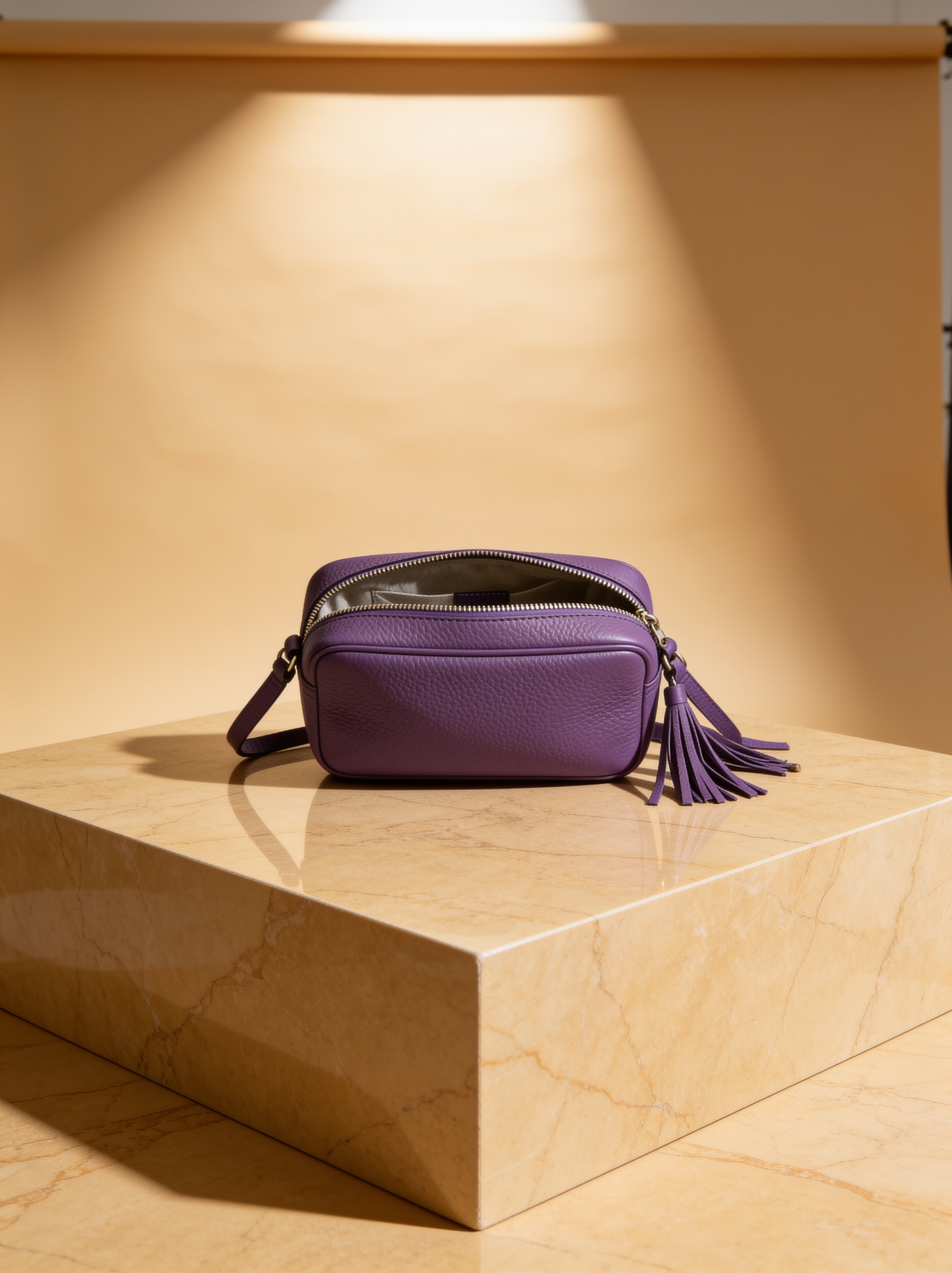 Lila Gucci Tasche – elegante Designer-Handtasche in exklusiver Farbe